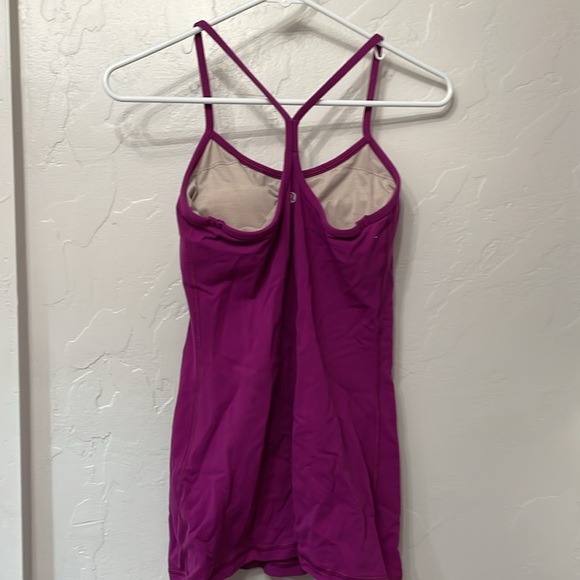 Lululemon tank - Picture 2 of 3